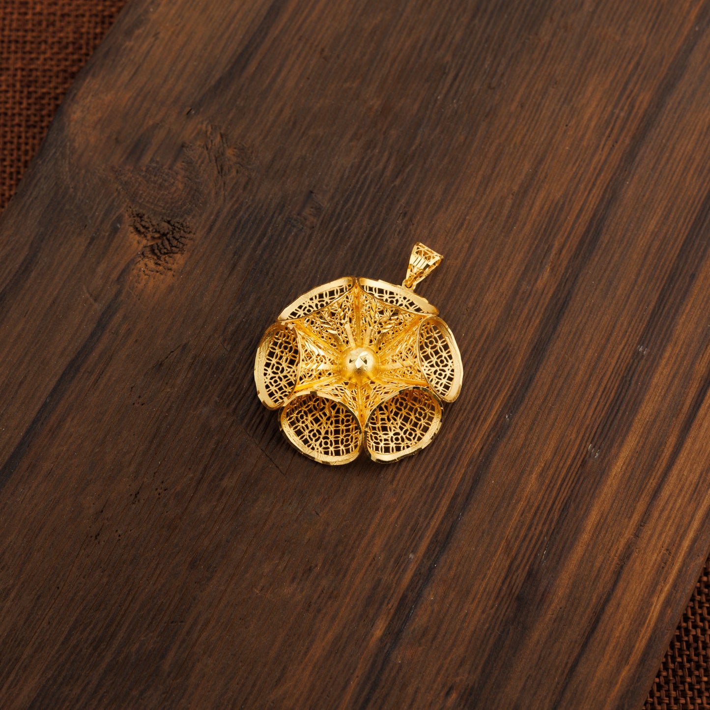 RP Pendants (D66) - Silver 925 & Gold Plated