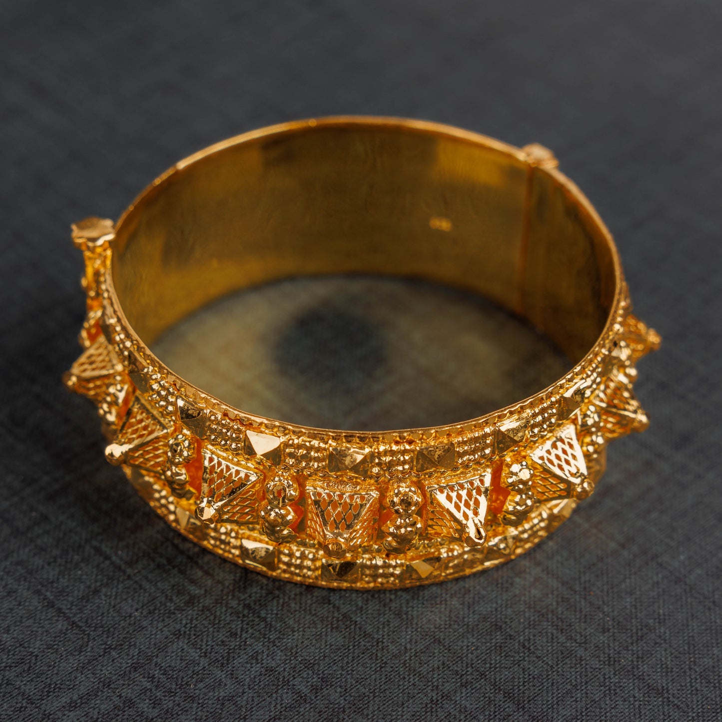Mushawak Bangle (D42) - Silver 925 & Gold Plated