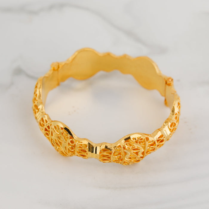 Kada (Adult)