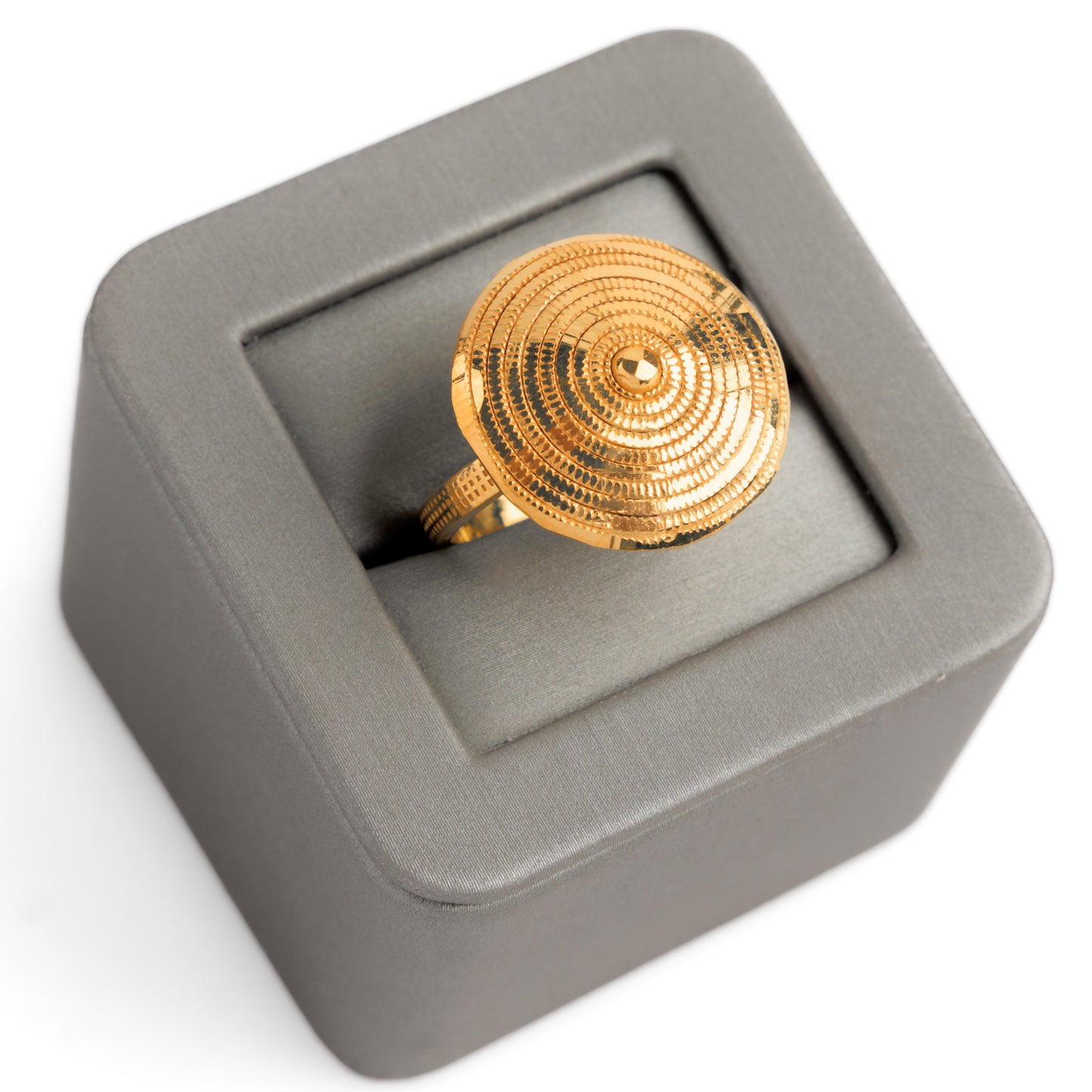 خاتم تقليدي (D31) - فضة 925 ومطلي بالذهب